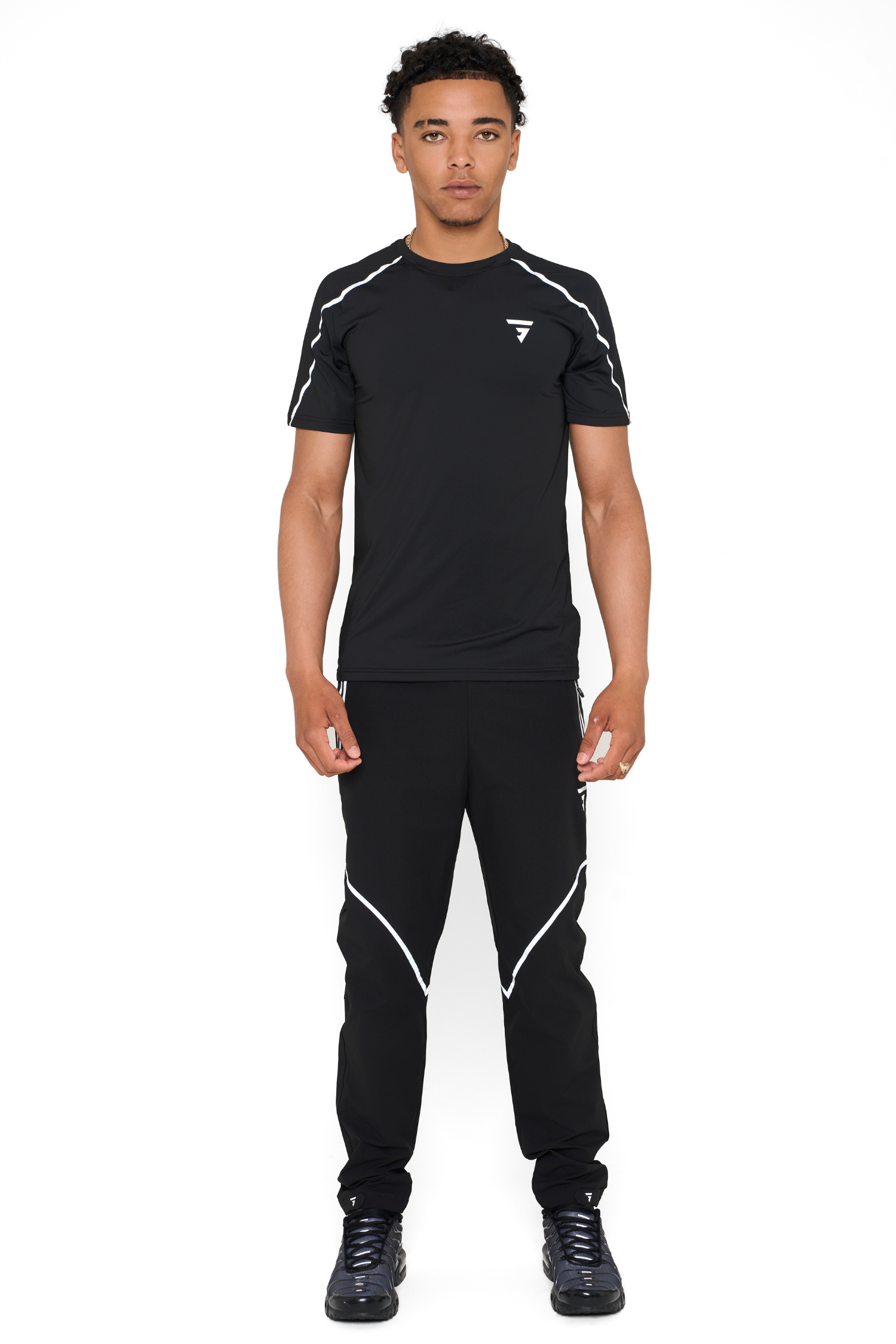 Reflect Tee - Blackout