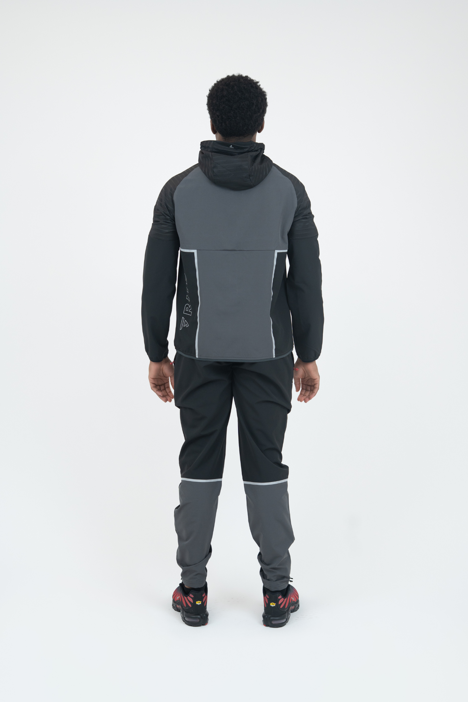 Glitch Jacket - Carbon Black