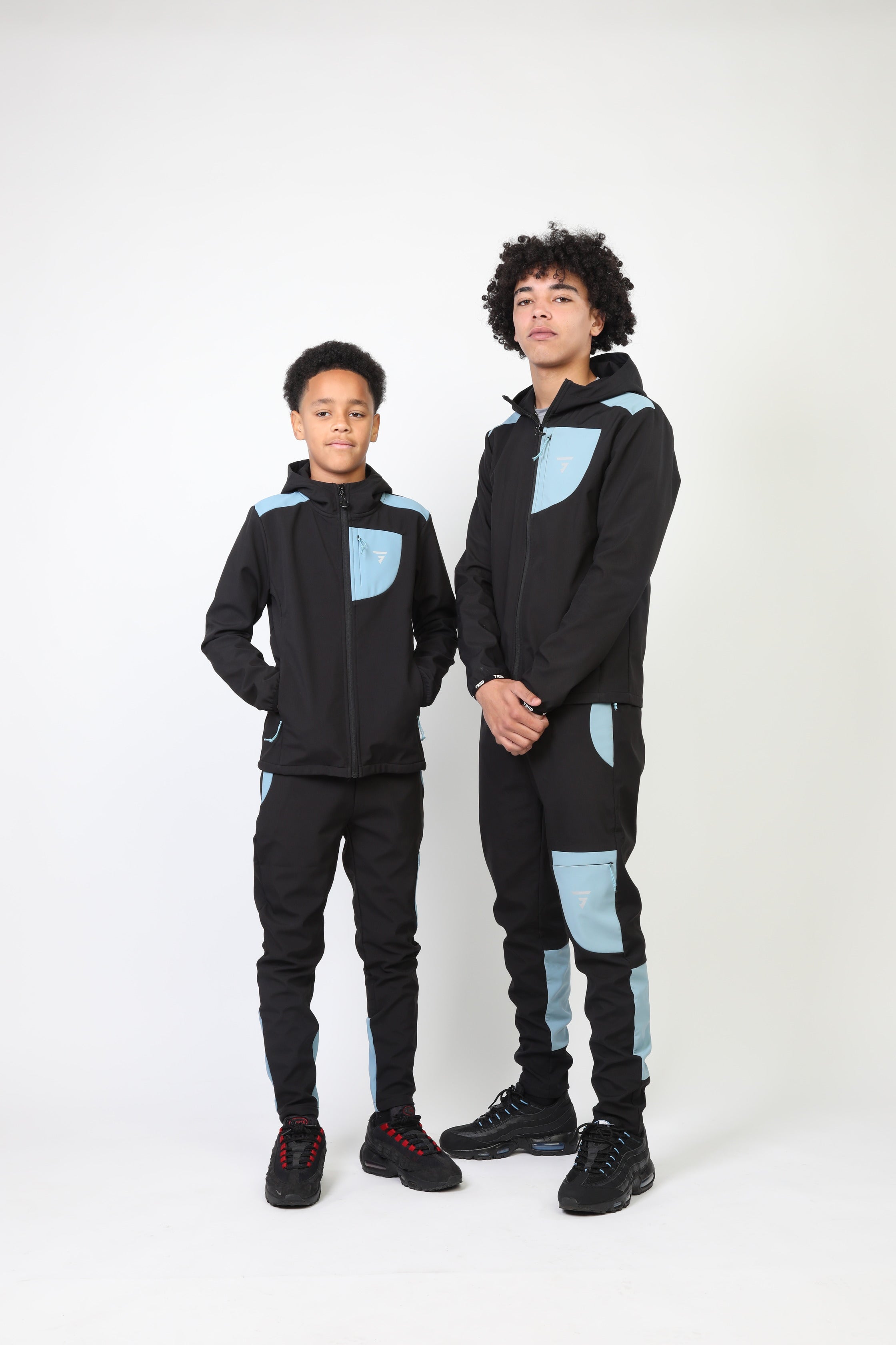 Junior Aero Tracksuit - Black/Blue