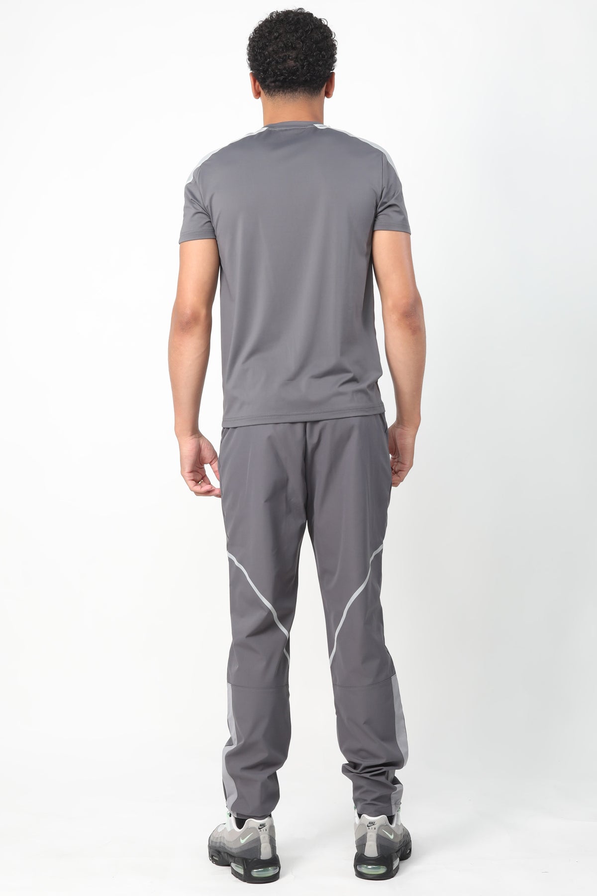 Reflect Tee - Dark Grey/Light Grey/Mint