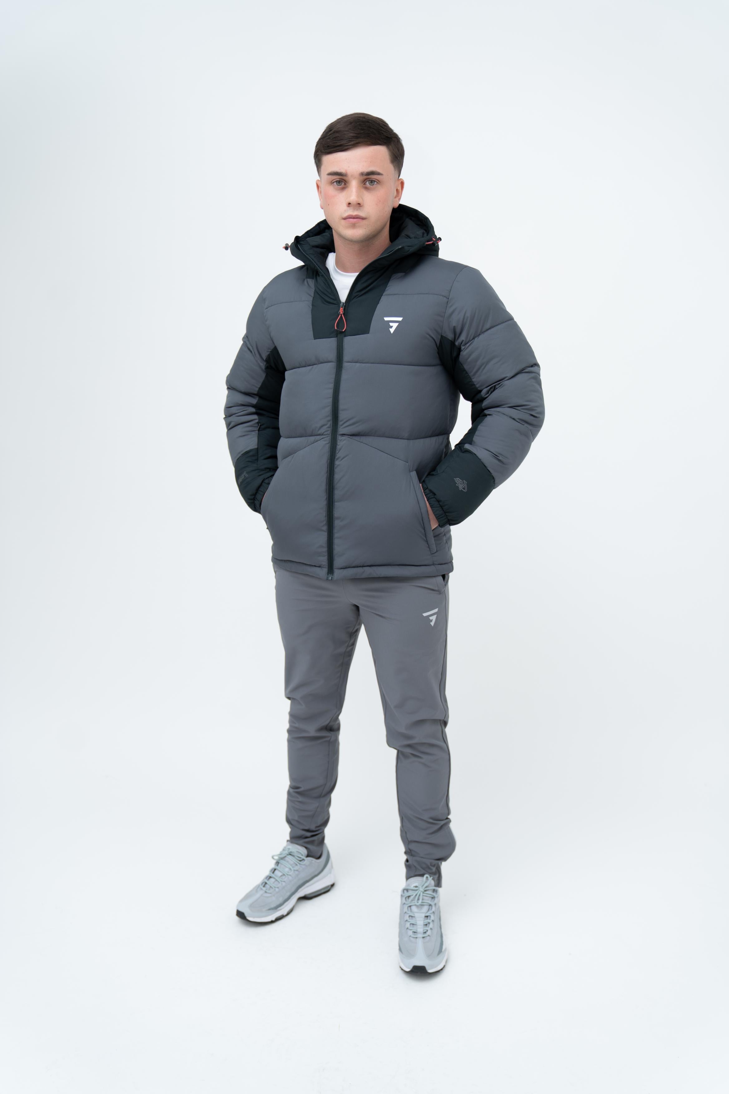 Mera Puffer - Black/Irongate