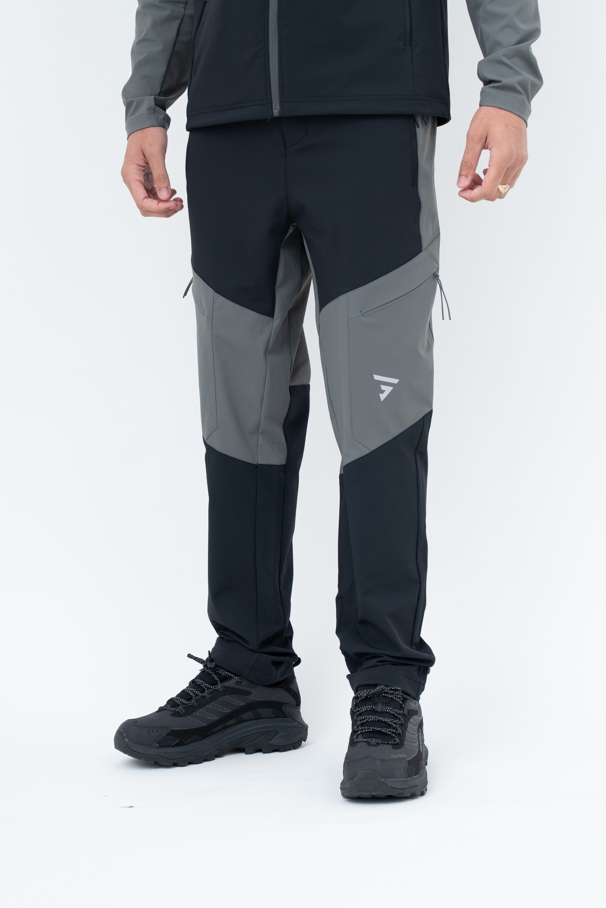 Trek Pant - Vanta Black