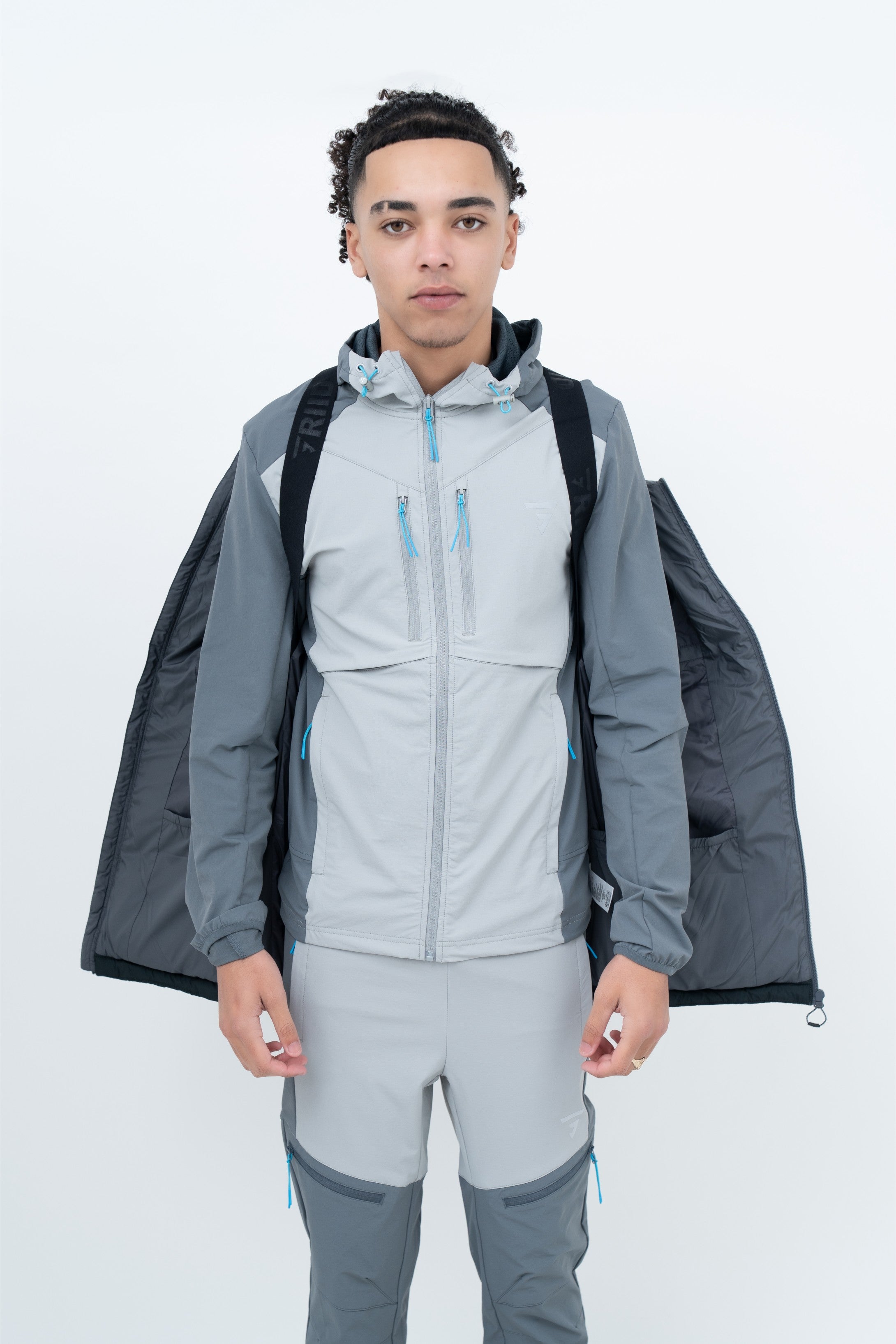 Mera Puffer - Black/Irongate