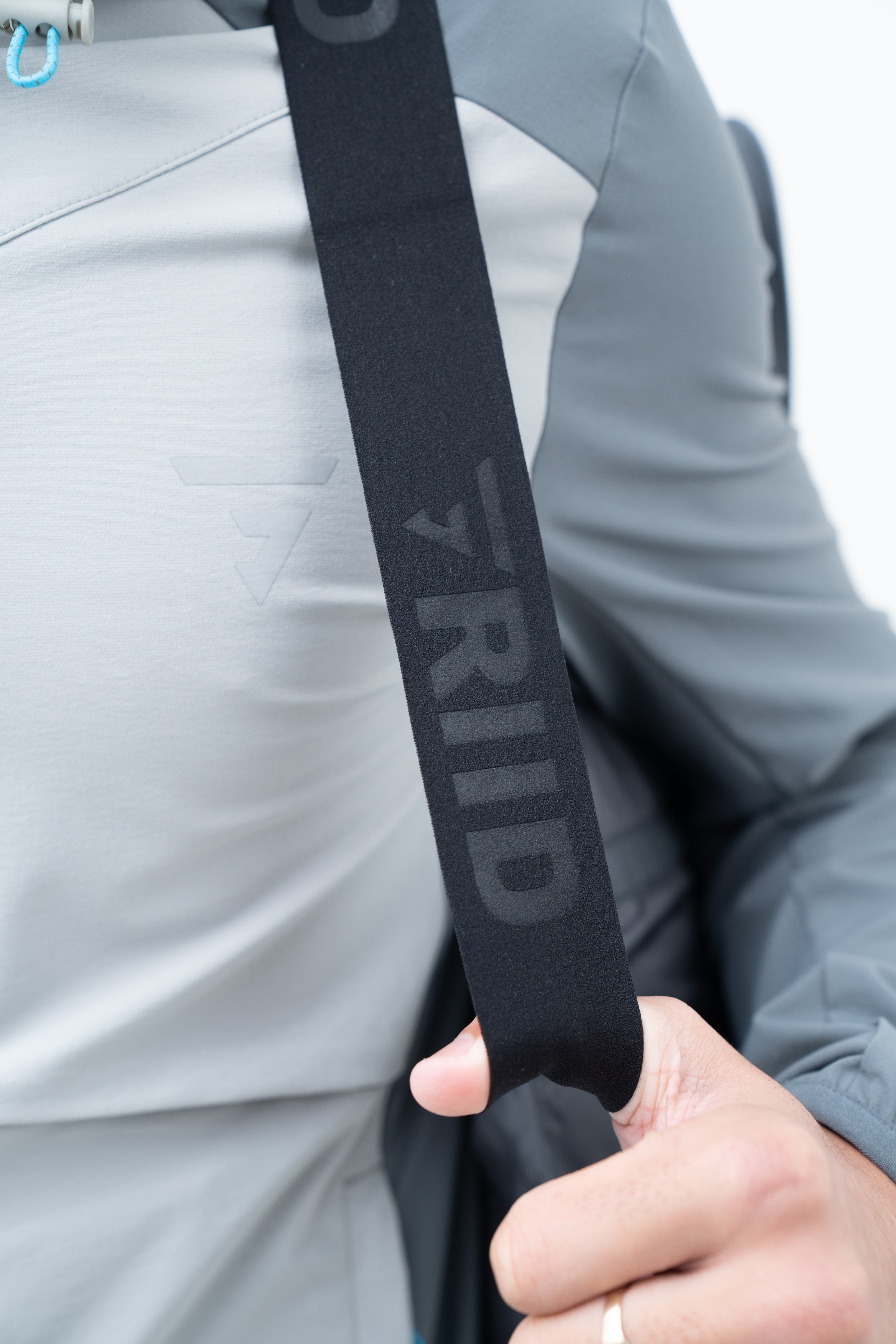 Mera Puffer - Black/Irongate