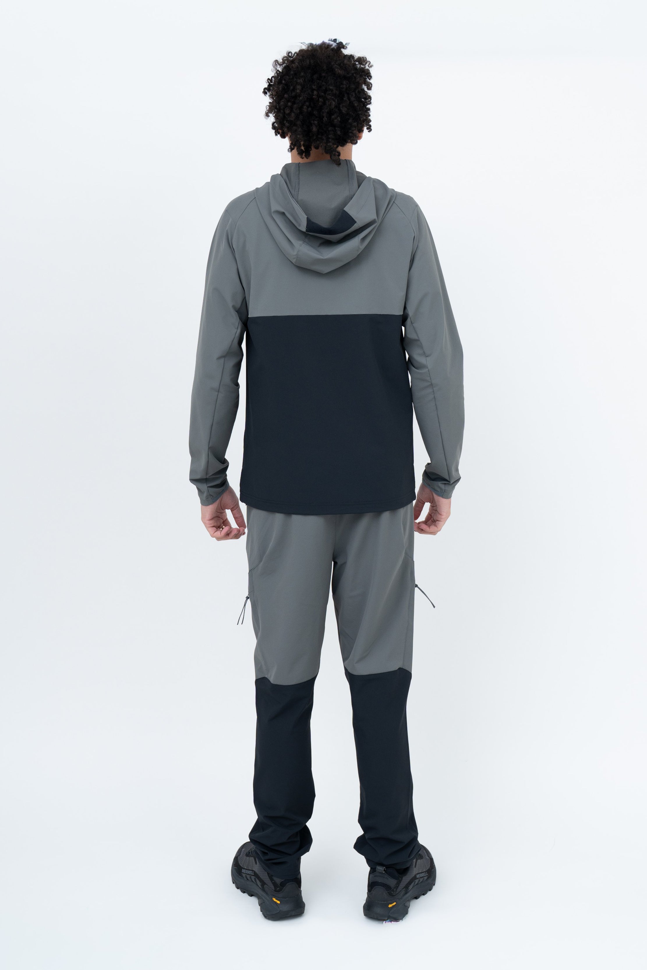 Trek Jacket - Vanta Black