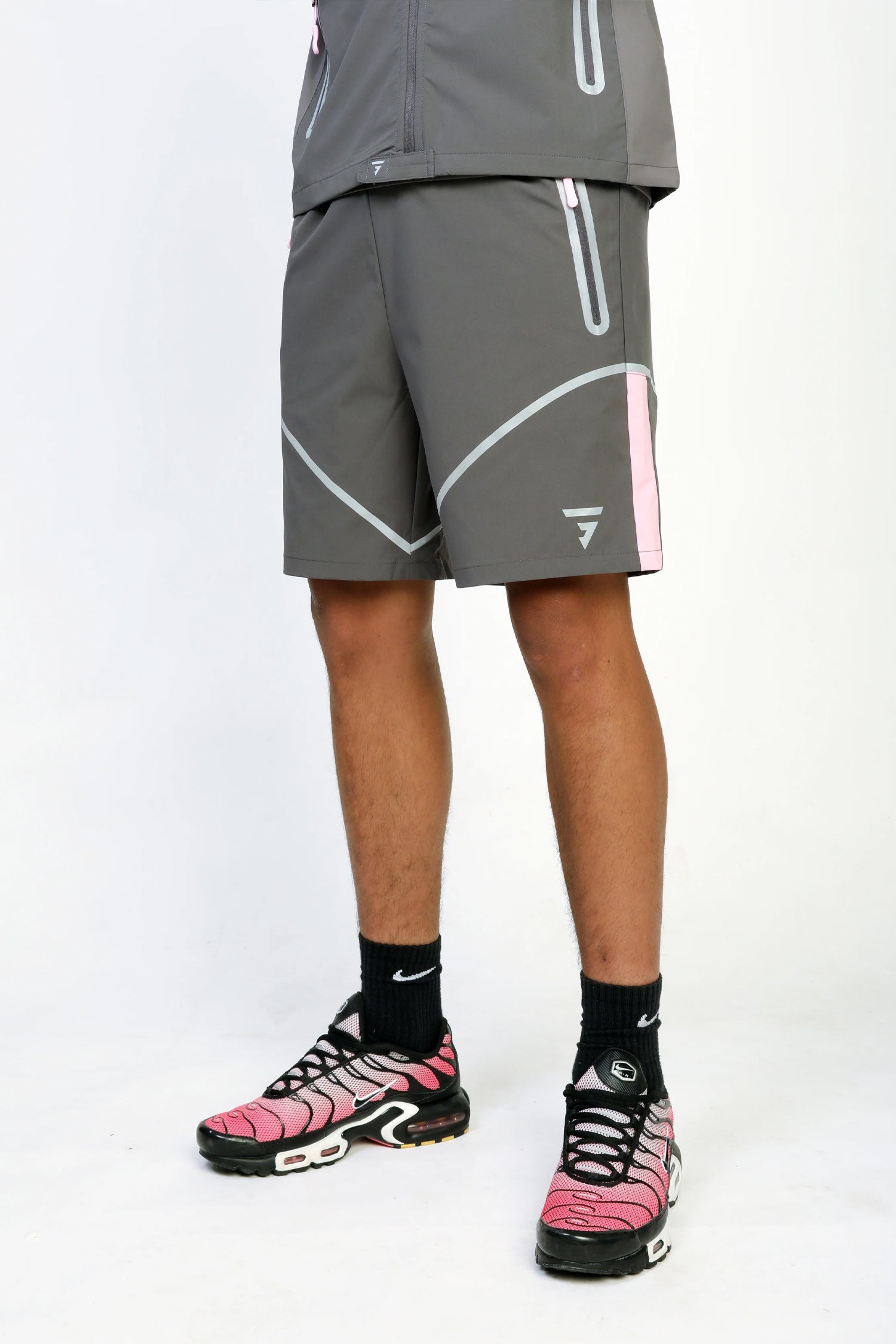 GRIID Reflect Shorts - Pink Foam