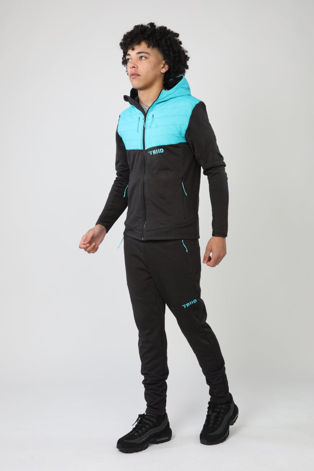 GRIID Radiant Hybrid Padded Jacket - Black/Fresh Blue