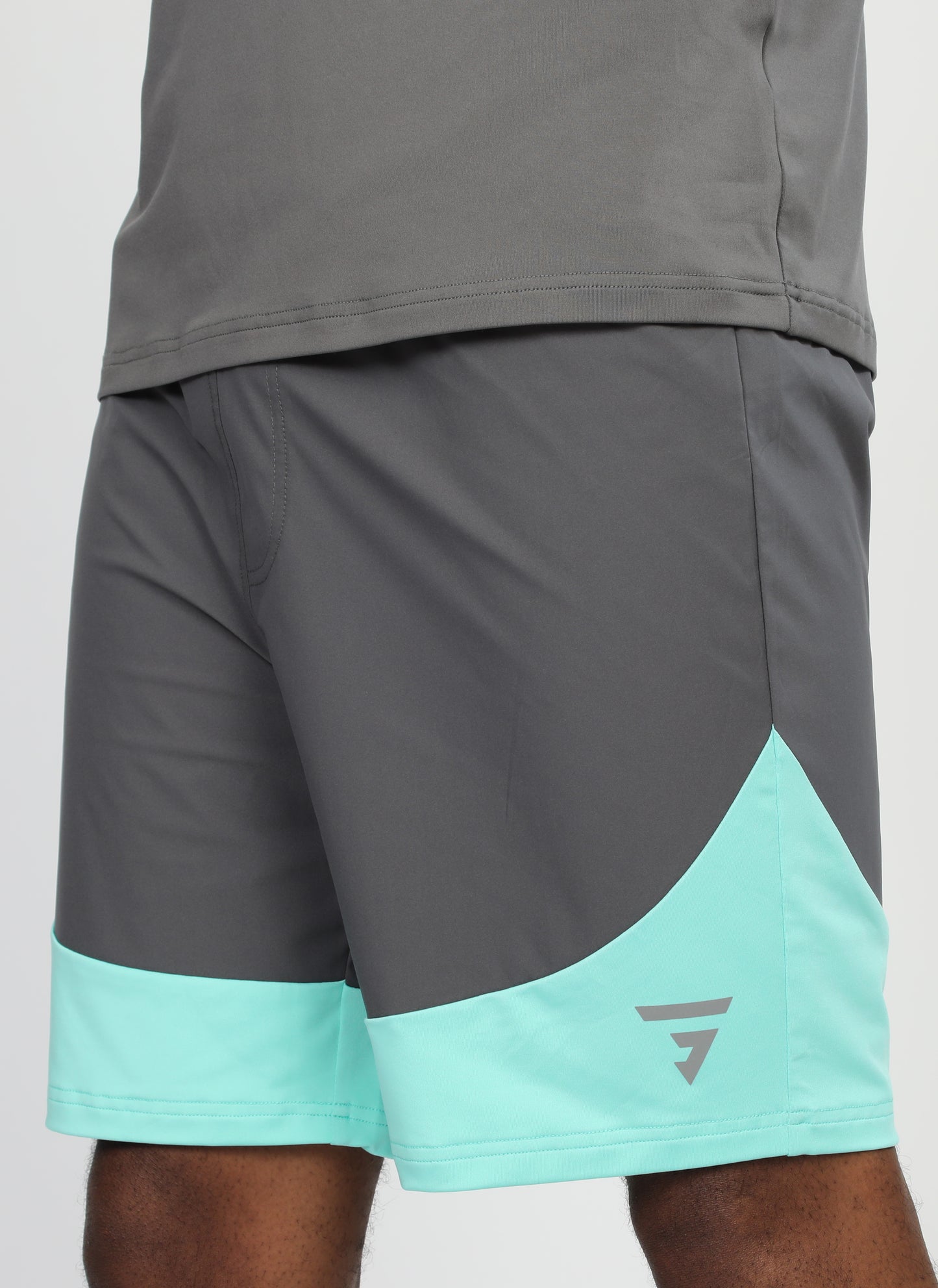 Glide Shorts - Iron Gate/Mint
