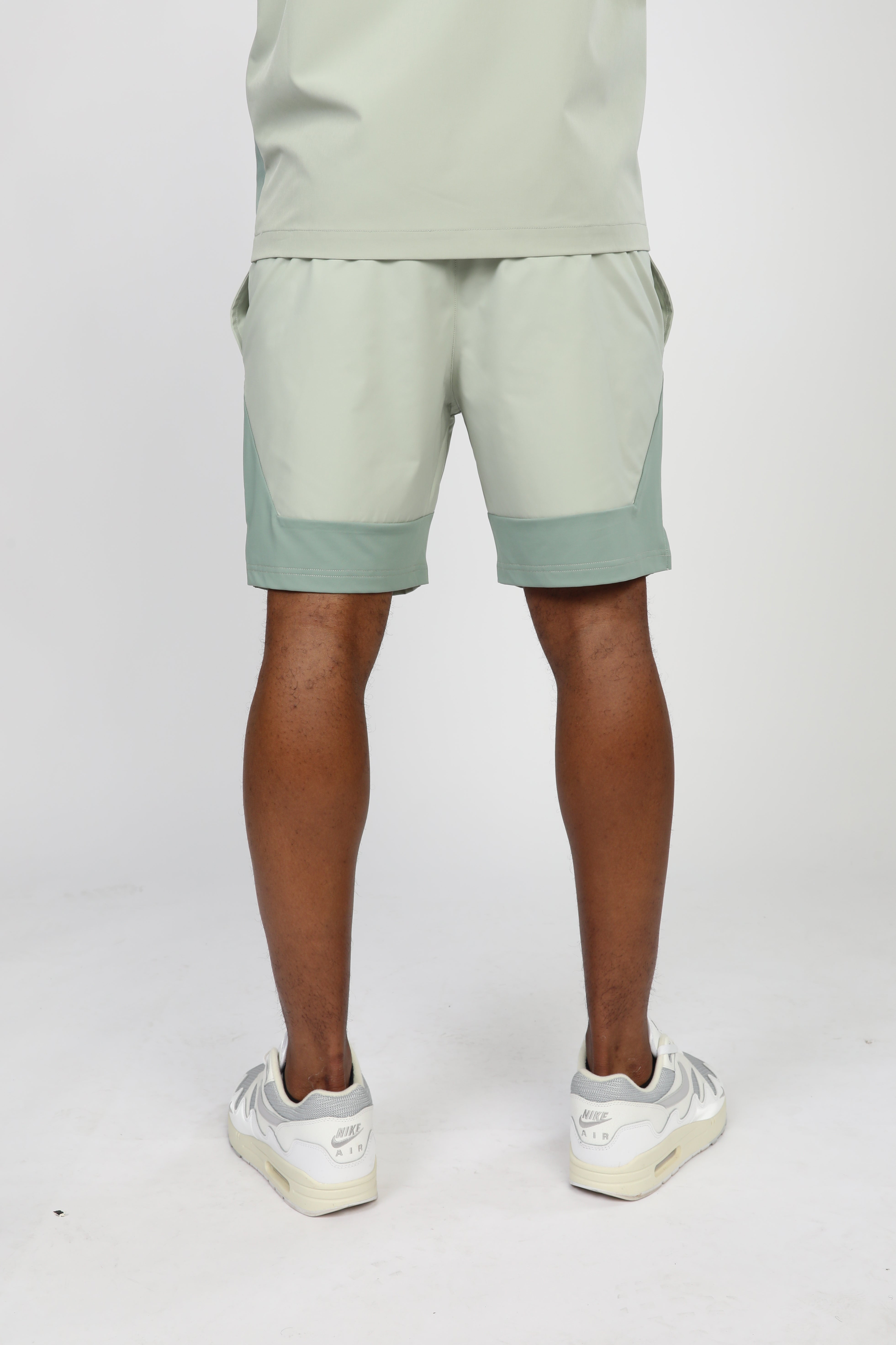 GRIID Pulse Shorts - Olive/Sage
