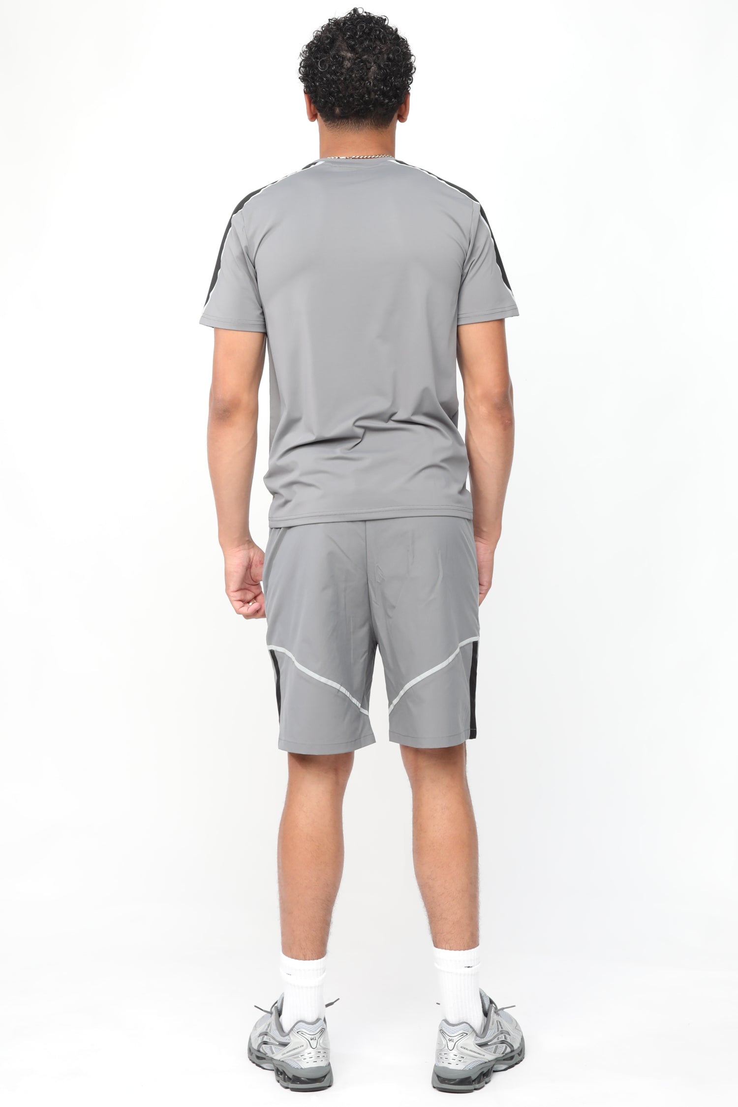 Reflect Tee - Iron Grey / Black