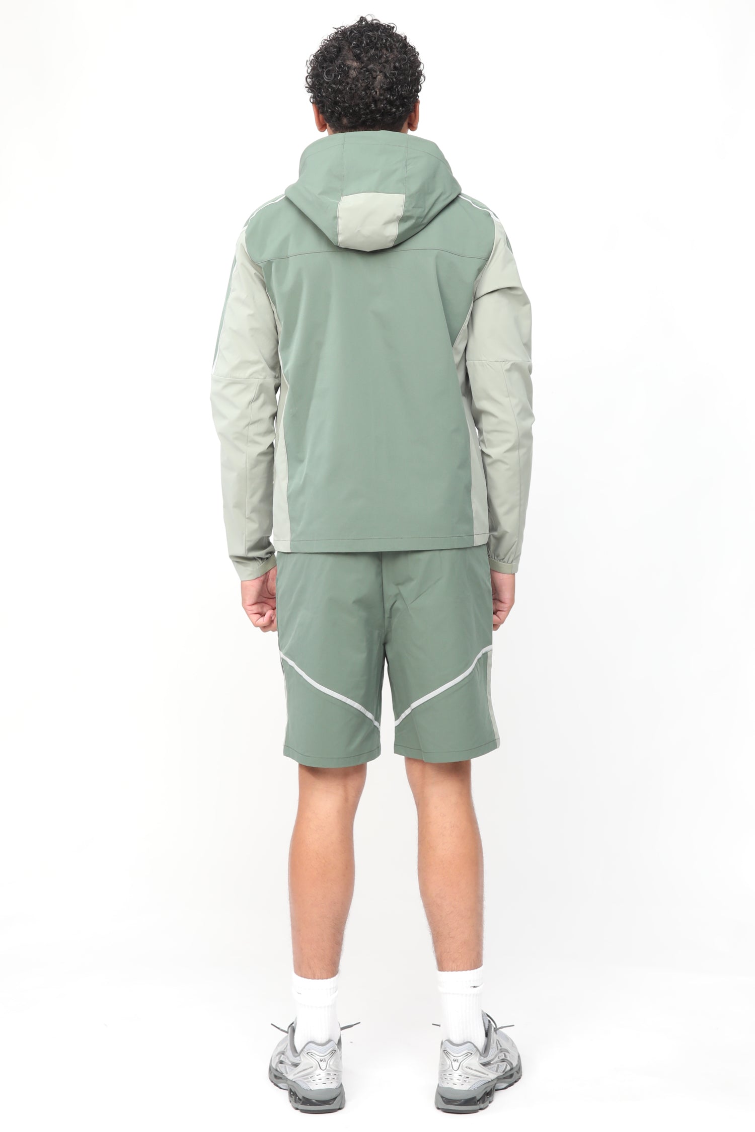Reflect Shorts - Khaki/Forest Green
