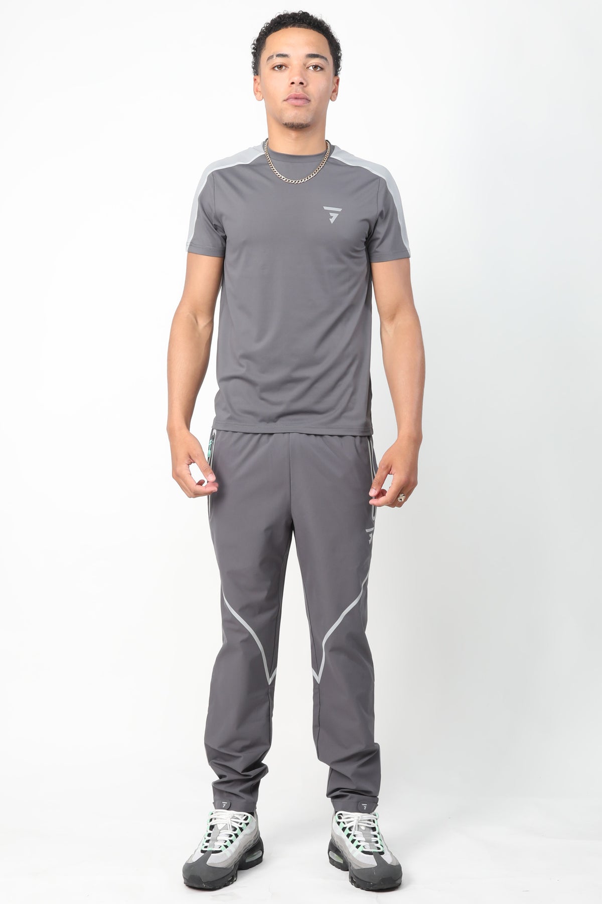 Reflect Tee - Dark Grey/Light Grey/Mint