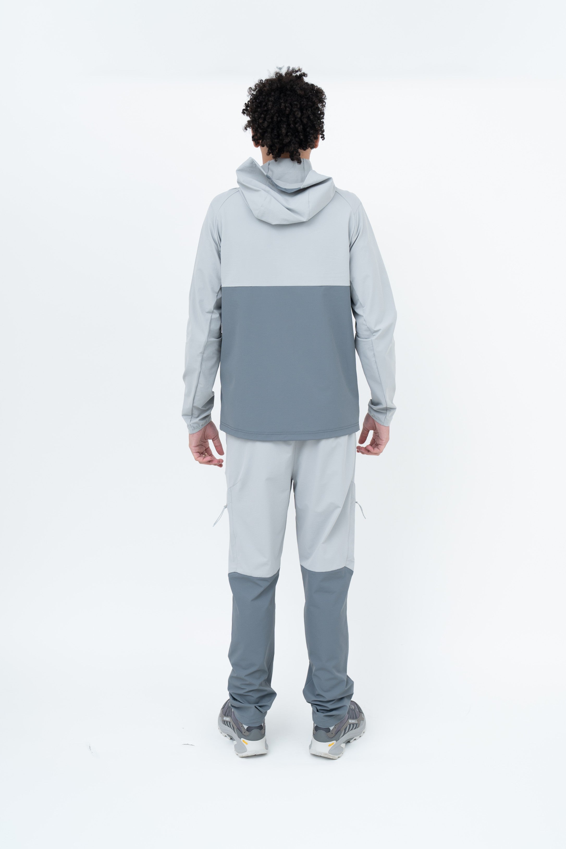 Trek Jacket - Ultimate Grey